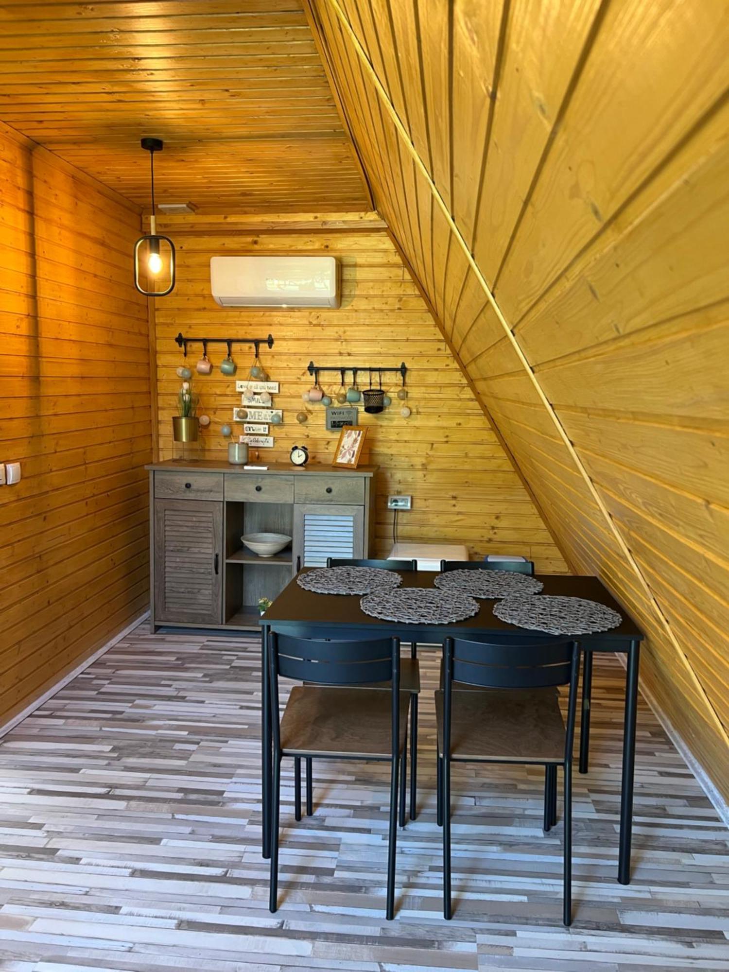 Cabane A-Frame Svinita Exterior foto